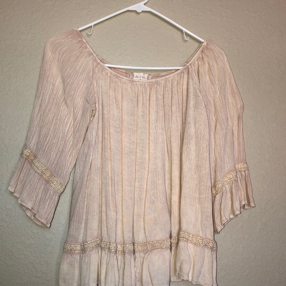 Tope shirt Altar’d State  never worn  no tags